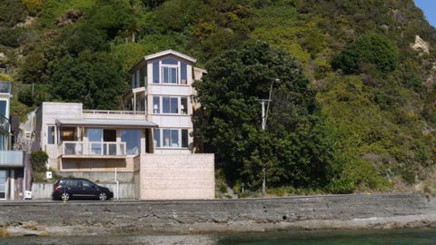 Days Bay Homestay - Accommodation New Zealand 2