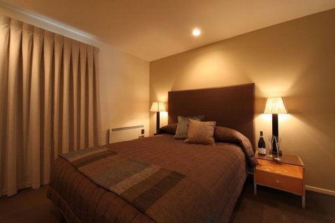 Blue Peaks Apartments - Accommodation New Zealand 4
