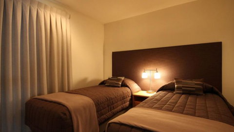 Blue Peaks Apartments - Accommodation New Zealand 5
