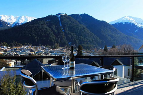 Blue Peaks Apartments - Accommodation New Zealand 6