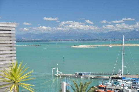 Seaside Luxury - Accommodation New Zealand 14