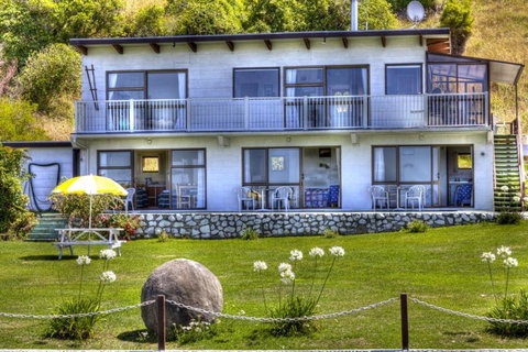 Ocean View Motels - Accommodation New Zealand 1