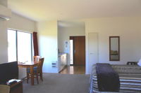 Carrick Lodge Motel