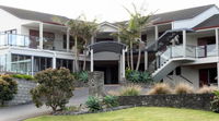 Whangaparaoa Lodge