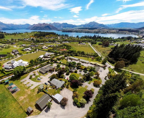 Wanaka Kiwi Holiday Park & Motels - Accommodation New Zealand 11
