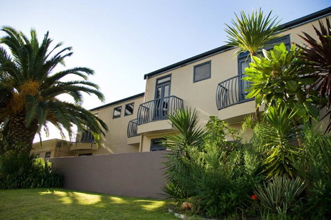 Ambassador Motor Inn - Accommodation New Zealand 0