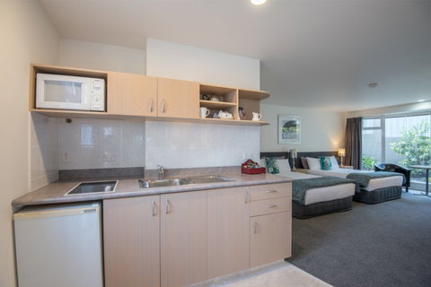 Baywatch Motor Inn - Accommodation New Zealand 4