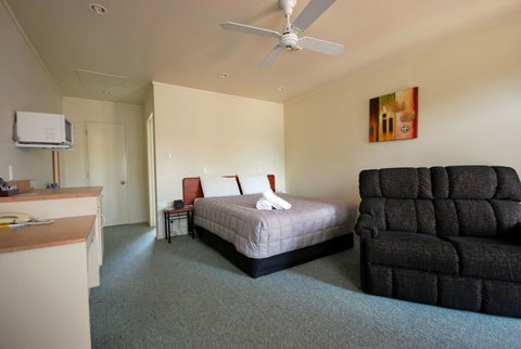 BK's Palm Court  - Accommodation New Zealand 14