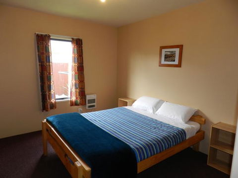 Laughing Kiwi Backpackers - Accommodation New Zealand 3