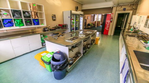 YHA Christchurch Rolleston House - Accommodation New Zealand 4