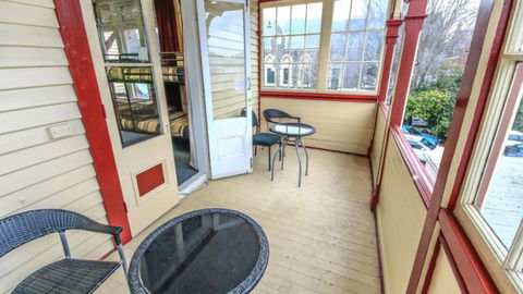 YHA Christchurch Rolleston House - Accommodation New Zealand 8