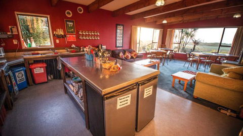 YHA Hokitika - Accommodation New Zealand 2