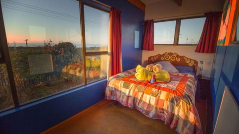 YHA Hokitika - Accommodation New Zealand 9