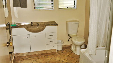 Tudor Lodge Motel - Accommodation New Zealand 10