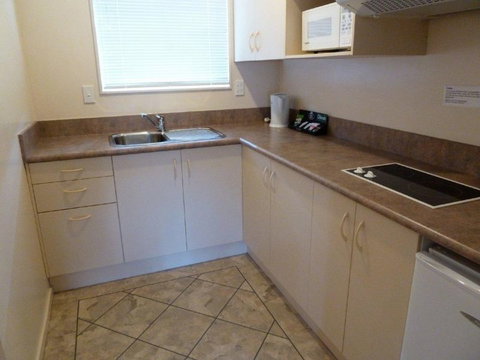 Tudor Lodge Motel - Accommodation New Zealand 13