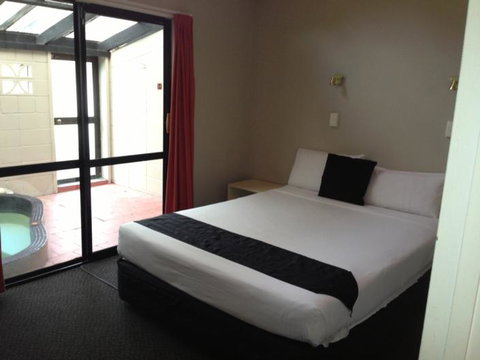 Asure Chelmswood Motel Taupo - Accommodation New Zealand 1