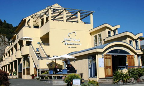 White Island Rendezvous - Accommodation New Zealand 0