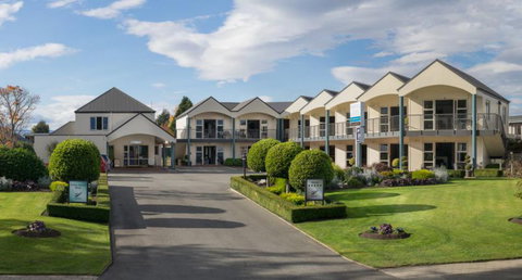 Radfords On The Lake - Accommodation New Zealand 1