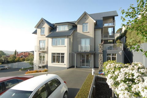 Bluestone On George - Accommodation New Zealand 1