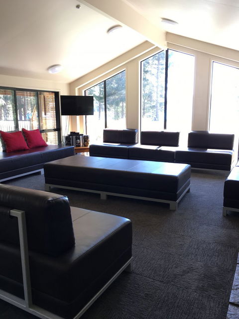 Lakefront Lodge Backpackers - Accommodation New Zealand 3