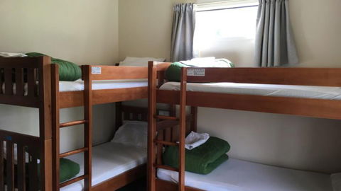 Lakefront Lodge Backpackers - Accommodation New Zealand 11