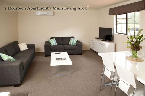 Redwood Park Serviced Apartments - Accommodation New Zealand 5