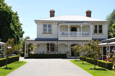 Merivale Manor - Accommodation New Zealand 0