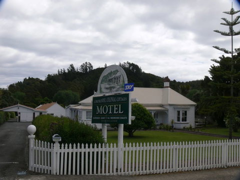 Coromandel Colonial Cottages Motel - Accommodation New Zealand 4
