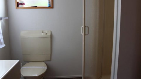 ASURE Ambassador Motor Lodge - Accommodation New Zealand 12