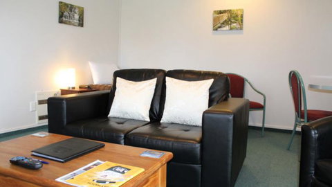 ASURE Ambassador Motor Lodge - Accommodation New Zealand 28