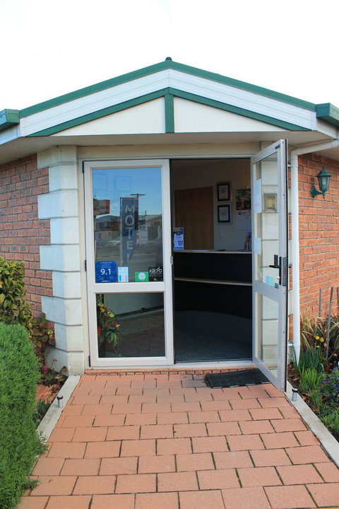 ASURE Ambassador Motor Lodge - Accommodation New Zealand 32