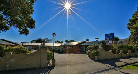 ASURE Highpark Motor Inn - Accommodation New Zealand 0