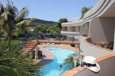 Breakers Motel