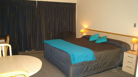 ASURE Central Gold Motel 2016 Limited - Accommodation New Zealand 2