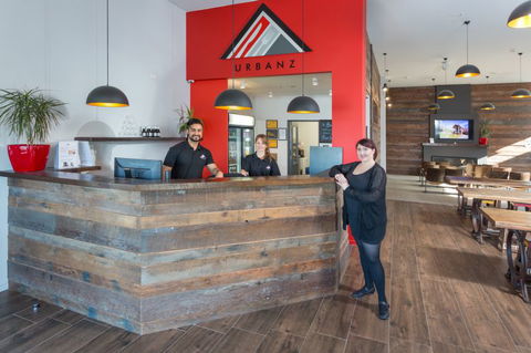 Urbanz Accommodation - Accommodation New Zealand 0