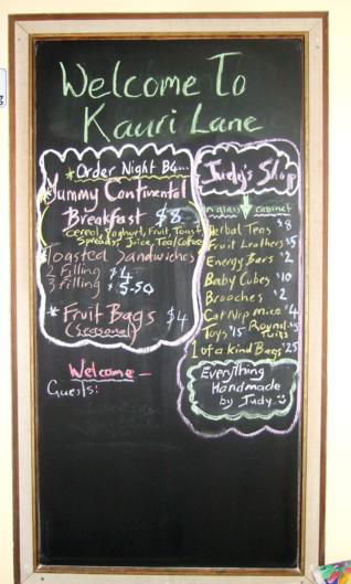 Dolphin Lodge - Accommodation New Zealand 14