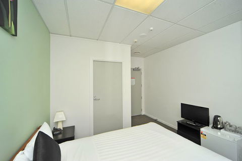 The Setup On Dixon - Accommodation New Zealand 6