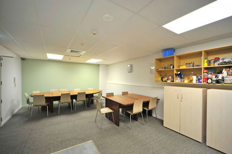 The Setup On Dixon - Accommodation New Zealand 11