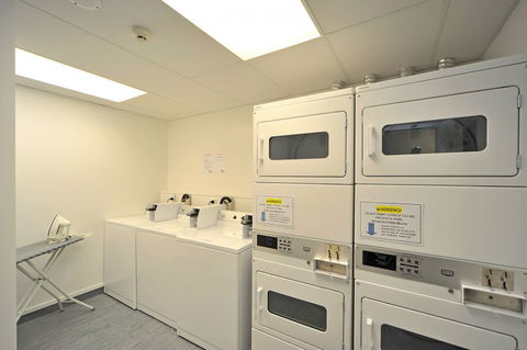 The Setup On Dixon - Accommodation New Zealand 12