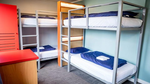 YHA Auckland City - Accommodation New Zealand 12