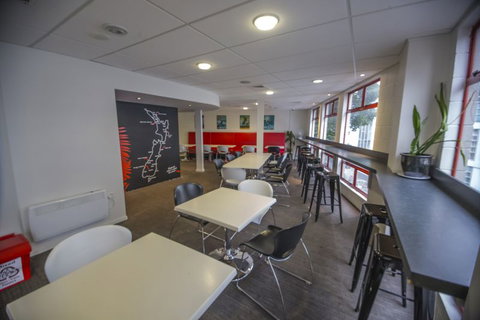 YHA Auckland City - Accommodation New Zealand 14