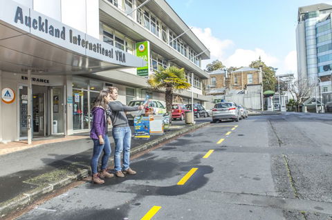 YHA Auckland International - Accommodation New Zealand 2
