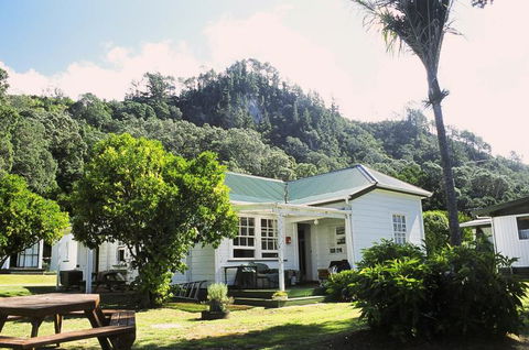 YHA Opoutere - Accommodation New Zealand 5