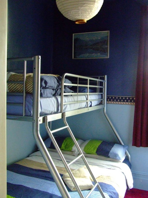 YHA Oamaru - Accommodation New Zealand 2