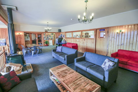 YHA Wanaka - Accommodation New Zealand 3