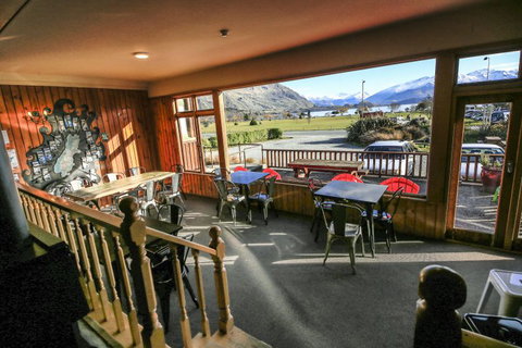 YHA Wanaka - Accommodation New Zealand 4