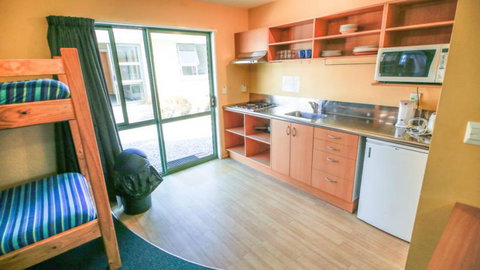 YHA Wanaka - Accommodation New Zealand 11