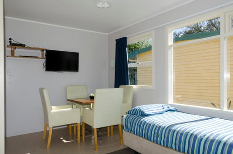 Baylys Beach Holiday Park  - Accommodation New Zealand 14