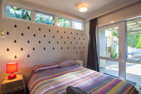 Bumbles Backpackers Queenstown - Accommodation New Zealand 4