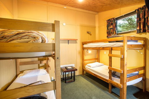 Milford Sound Lodge - Backpacking - Accommodation New Zealand 1